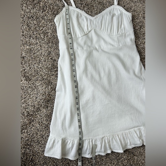 Hollister White Mini Ruffled Linen Blend Sundress size Large - Picture 7 of 9
